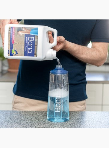 Detergente Bona Pavimentos de Madeira Recarga 4L